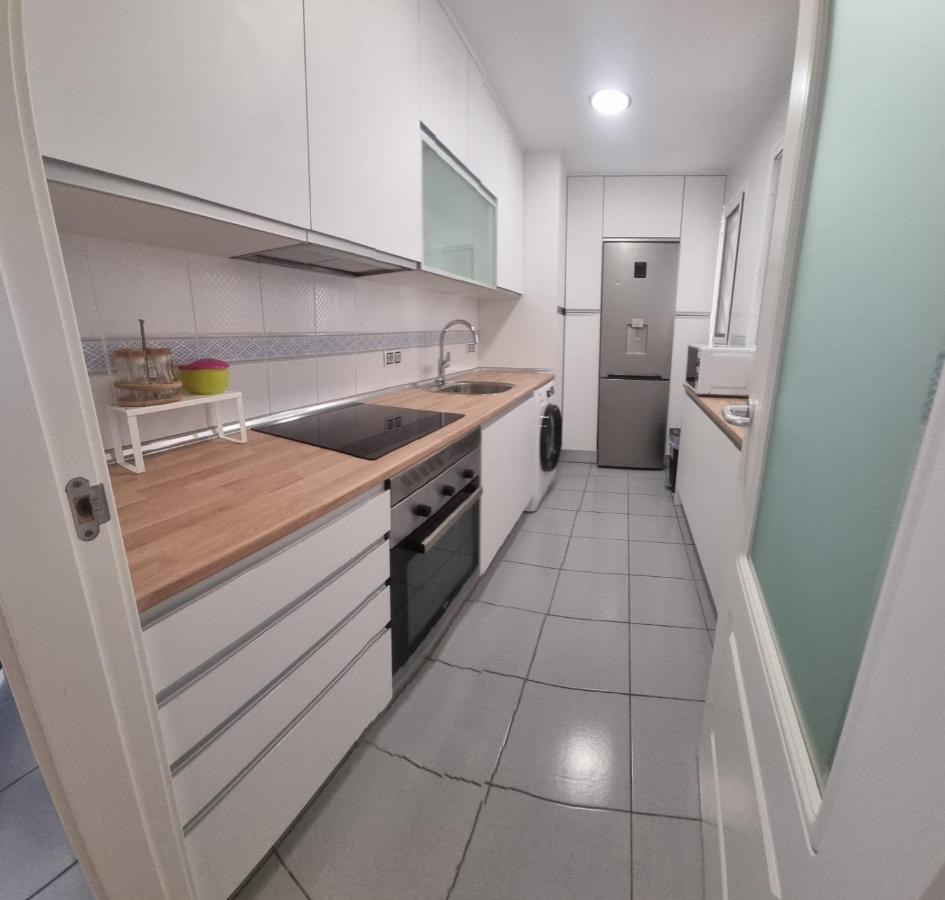 Apartamento Para 4 Personas Frente Al Mar بينايدورم المظهر الخارجي الصورة