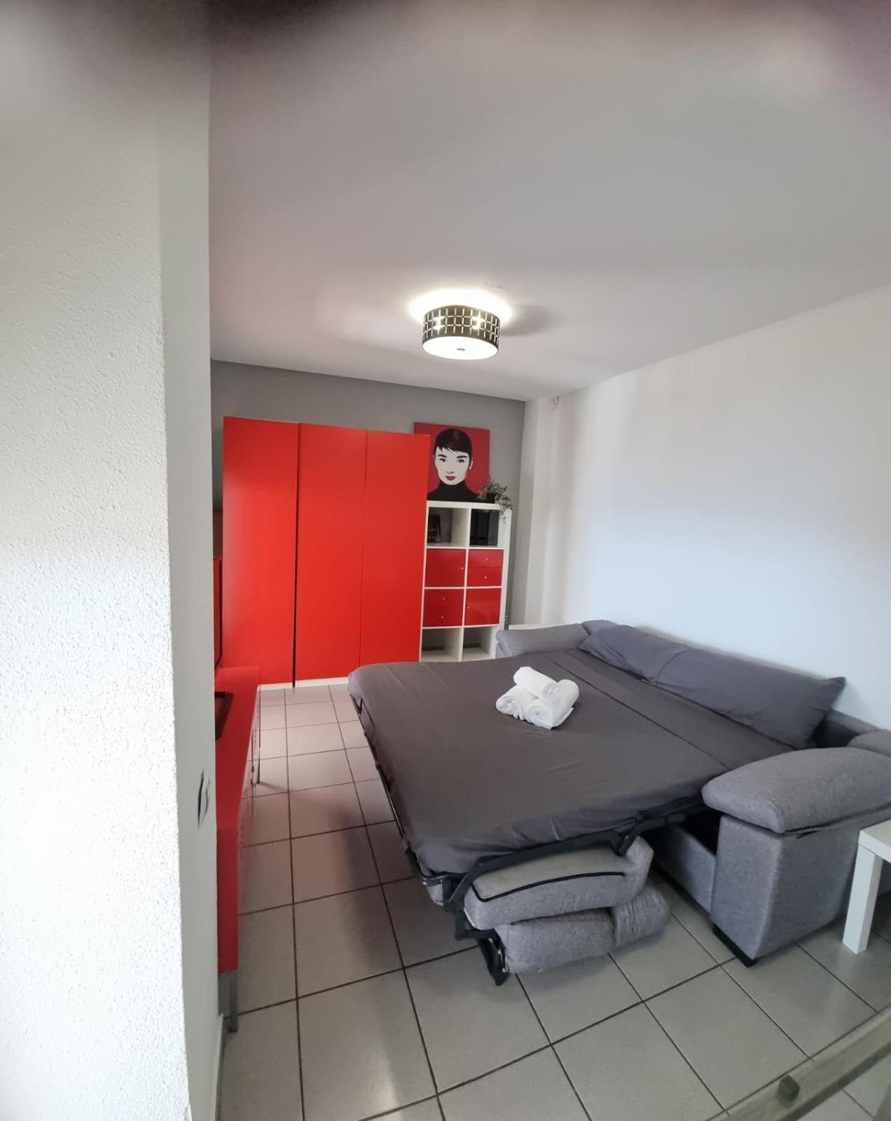 Apartamento Para 4 Personas Frente Al Mar بينايدورم المظهر الخارجي الصورة